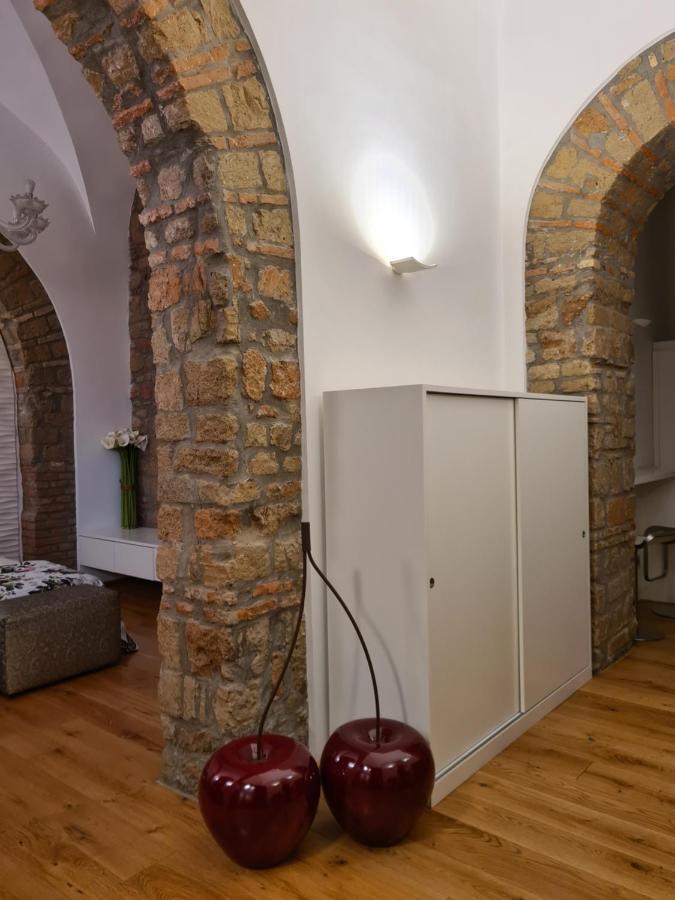 Incantevole Con Jacuzzi Róma Kültér fotó